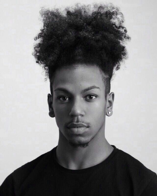 Cabelo grande masculino crespo 2025